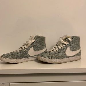 RARE Nike Blazer Sz 6.5